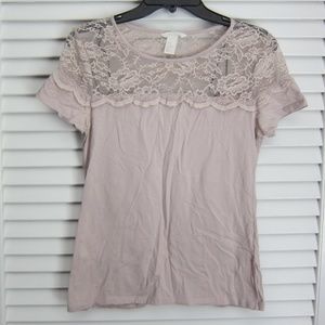 H&M Lace Top Stretch Tee Shirt in Mauve